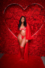 Load image into Gallery viewer, Luscious moments red lingerie set