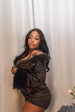 Load image into Gallery viewer, Relaxing days satin set