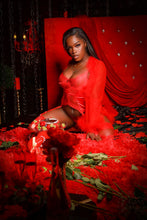 Load image into Gallery viewer, Easy to Love Garter set