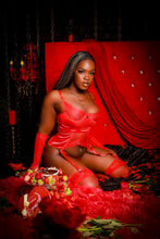 Load image into Gallery viewer, Easy to Love Garter set