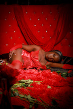 Load image into Gallery viewer, Easy to Love Garter set