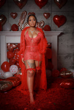 Load image into Gallery viewer, Cerise Queen Of Hearts