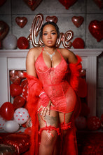 Load image into Gallery viewer, Cerise Queen Of Hearts
