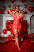 Load image into Gallery viewer, Cerise Queen Of Hearts
