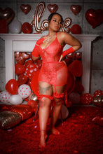 Load image into Gallery viewer, Cerise Queen Of Hearts