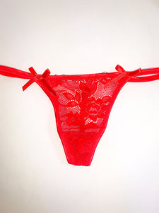 Secret Mesh cerise thong